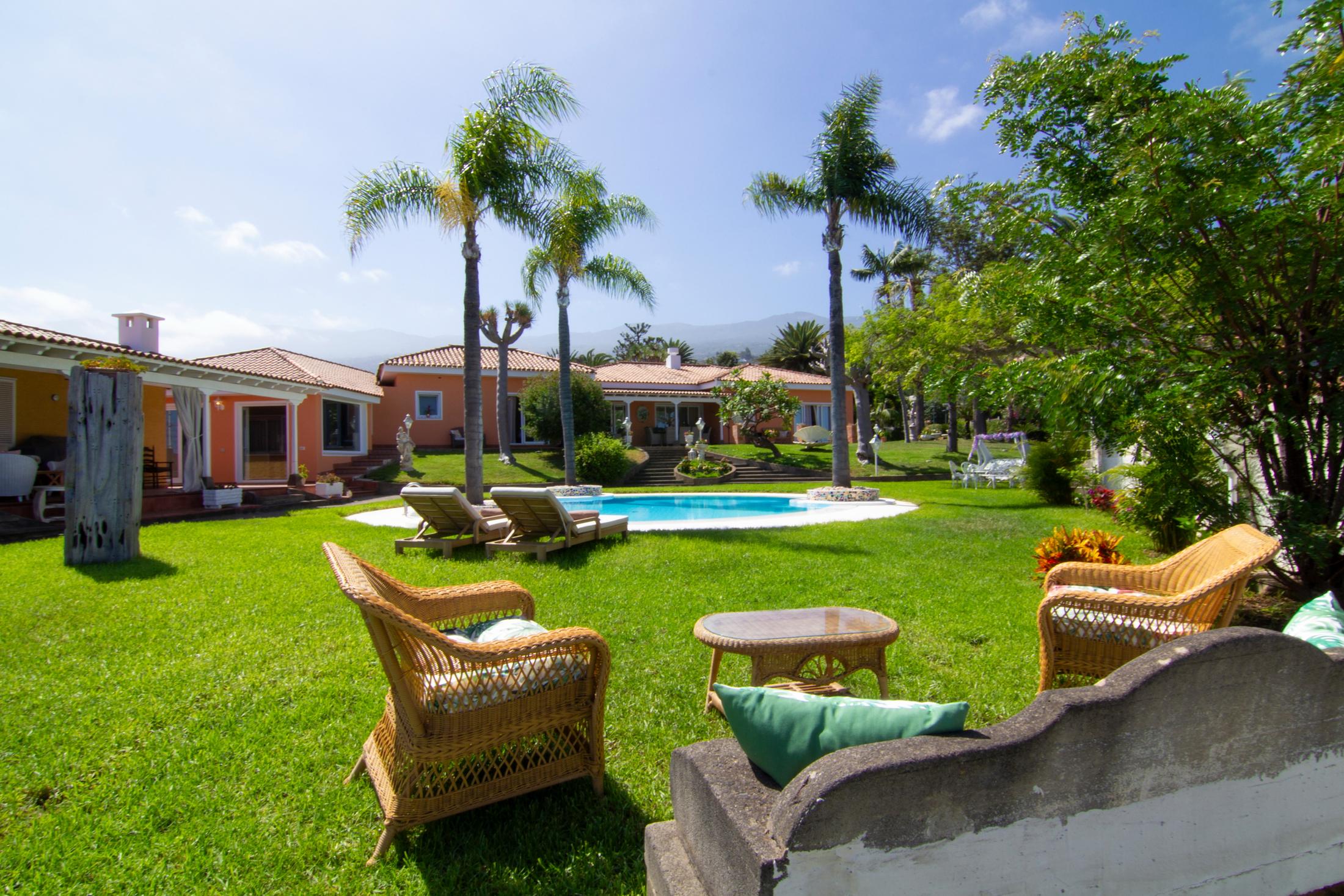 The Entire Estate 5