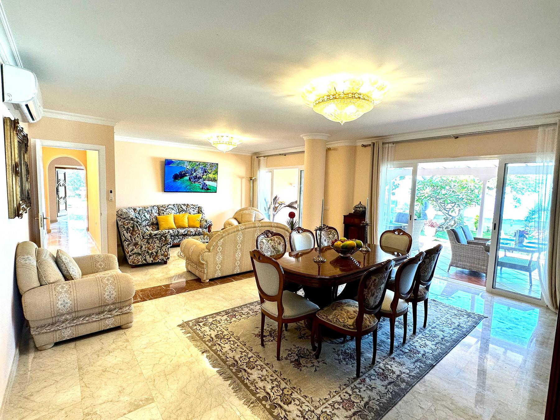 The Main Villa 5